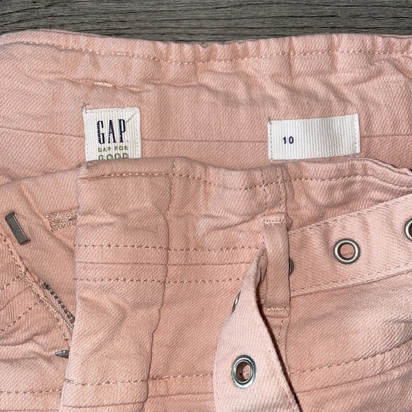 Pink Gap Capri High Waited Pants - Picture 3 of 3
